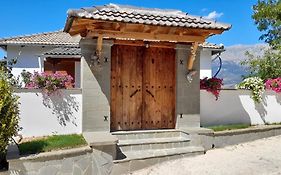 B Vishe Guest House